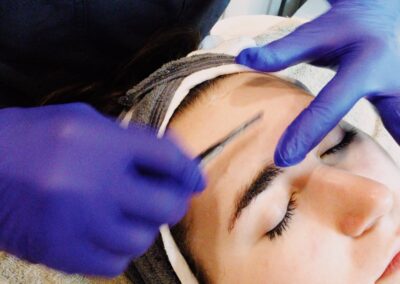BALANCE SIMPLY CORRECTIVE FACIAL