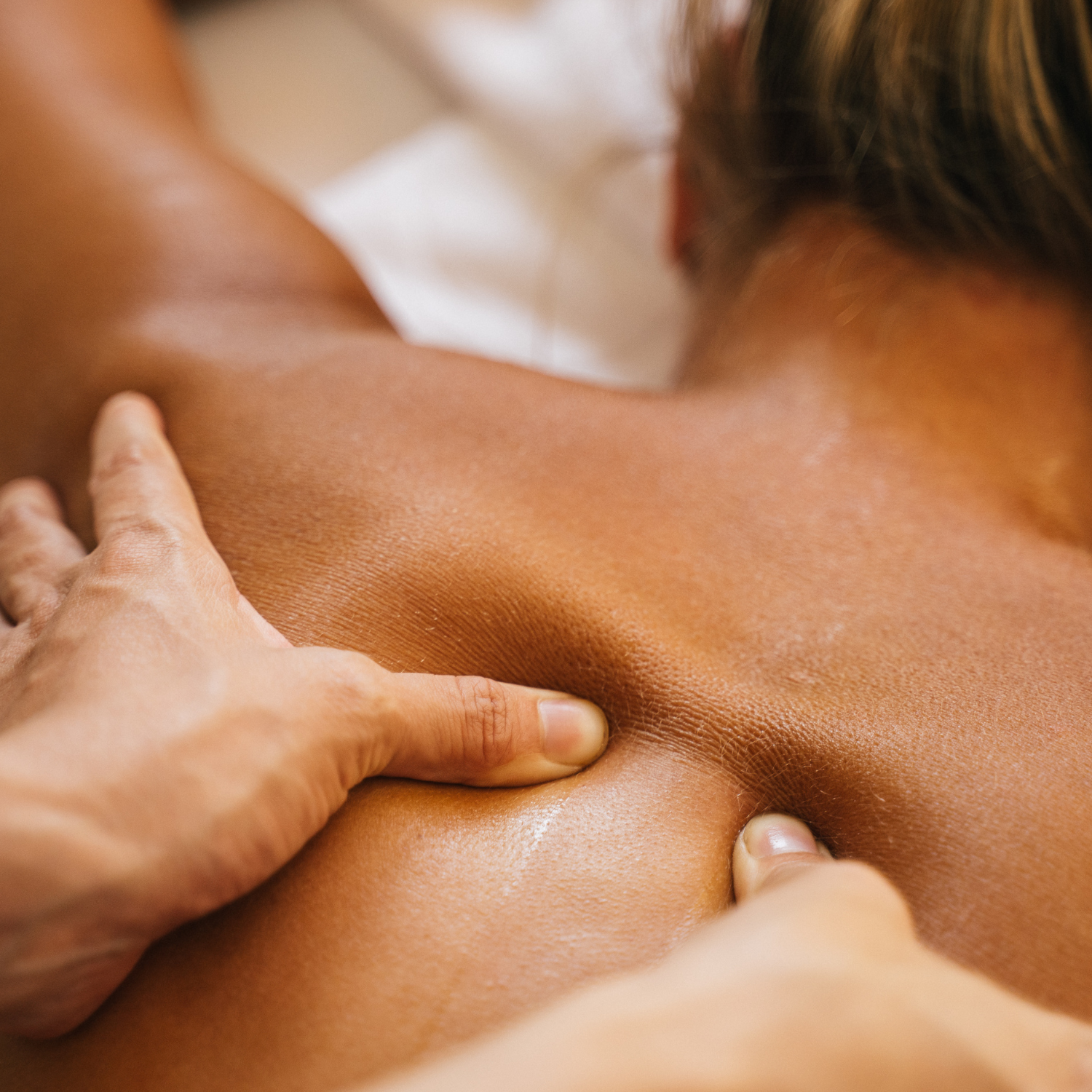 Swedish Massage | JLounge